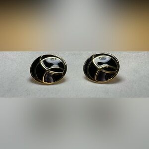 Vintage Monet earrings gold/black
